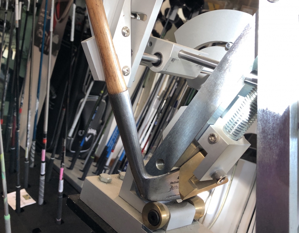 ELABORAZIONE ,RIPARAZIONE ,CAMBIO GRIP - Your club is important to me.